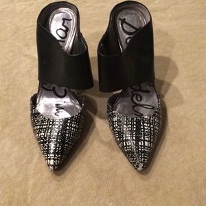 Sam Edelman black and white heels